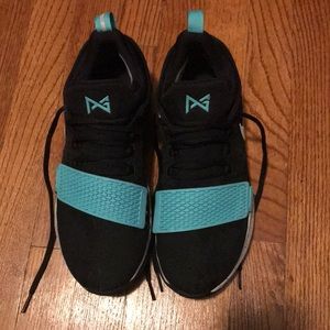 PG 1 Basketball shoe